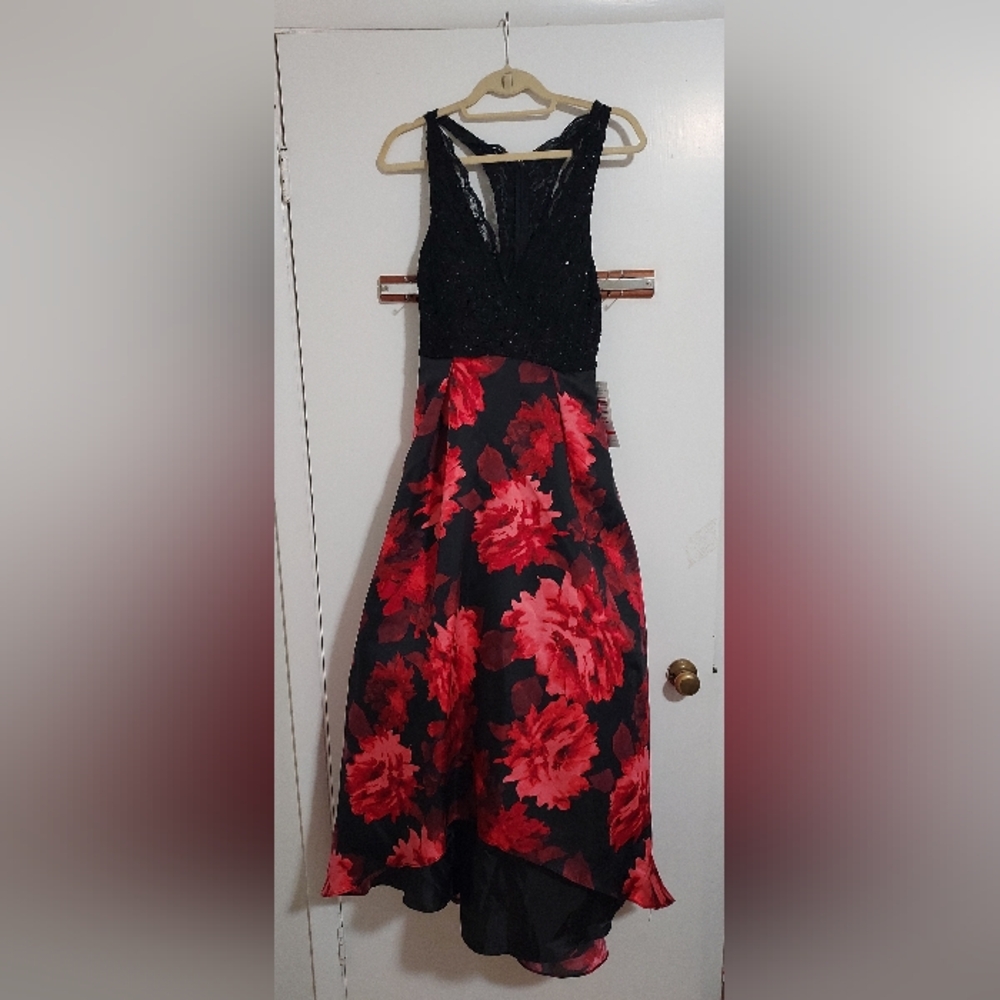 Red rose Jump Apparel Formal dress, size 9/10